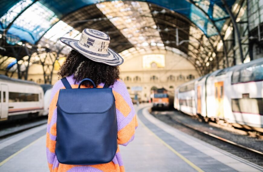 Minimalism: Living With Less for a More…